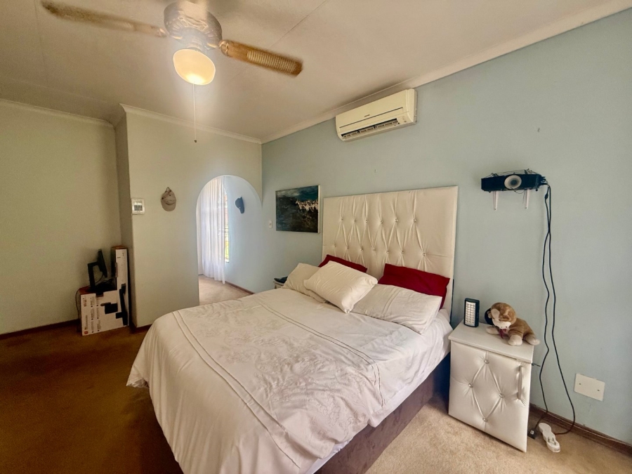 4 Bedroom Property for Sale in Schoemansville North West